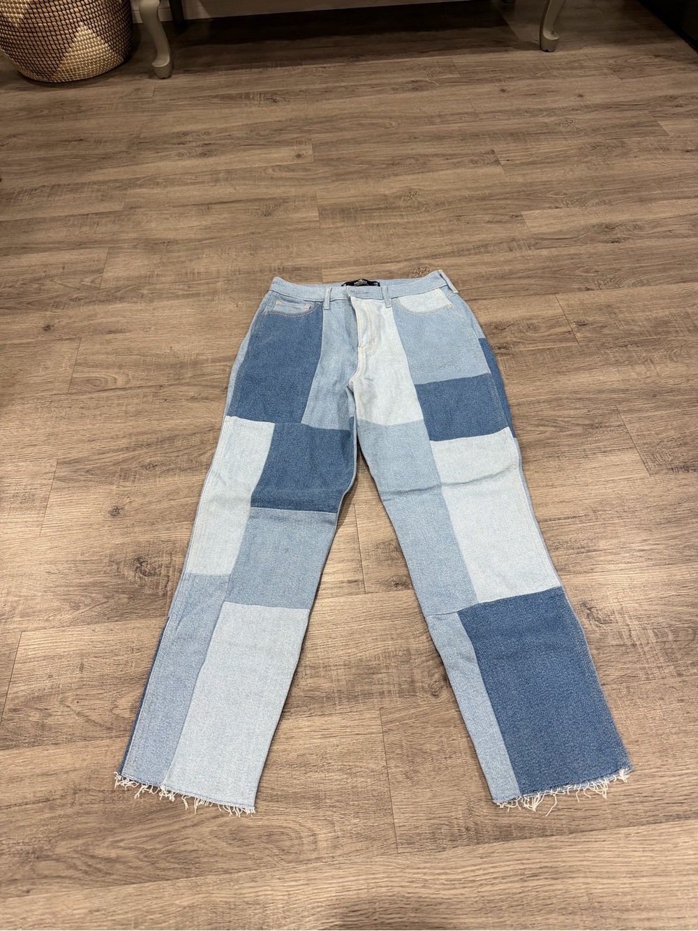 NWHT Hollister Women’s Patchwork Two-Tone Blue Jeans